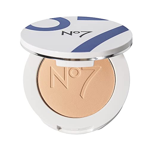 No7 Lift & Luminate Triple Action Powder – Medium – Pressed Makeup Setting Powder for Face – Compact Setting Powder Reduces the Appearance of Fine Lines & Enhances Glow (10g)